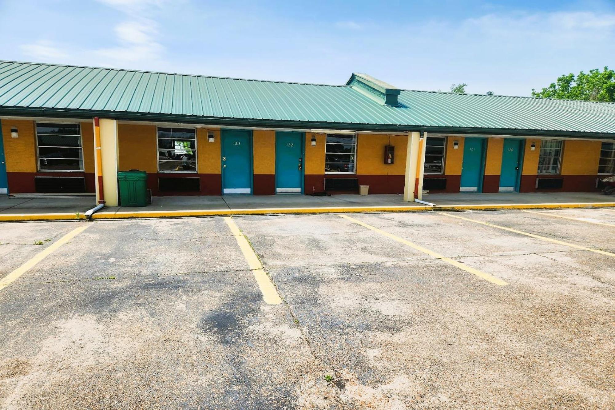 Travel Inn By Oyo, Hwy 80 - Jackson Exterior foto